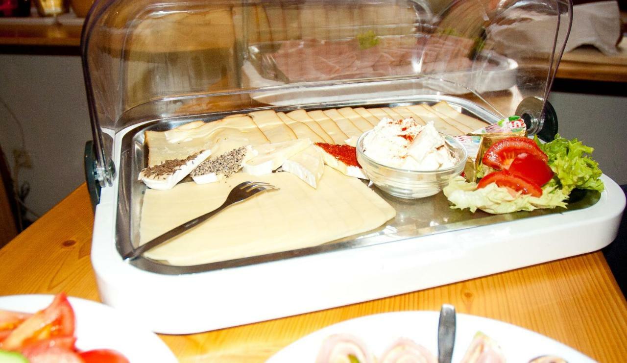 Topfit-Freizeitpark Hotell Freinberg Exteriör bild