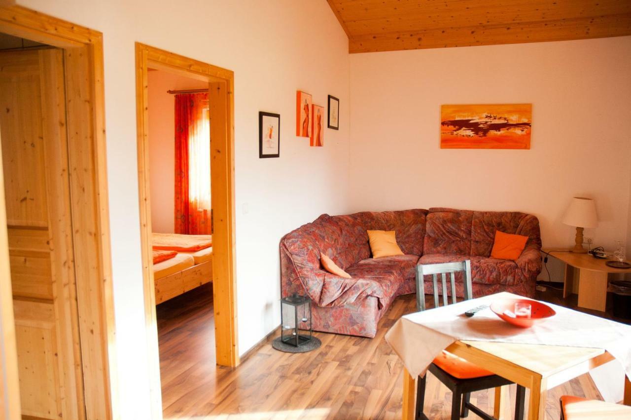 Topfit-Freizeitpark Hotell Freinberg Exteriör bild